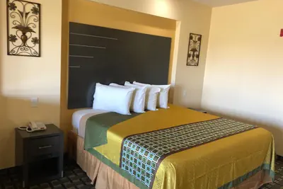 Photo 3 - Homegate Inn & Suites West Memphis