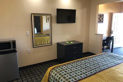 Photo 4 - Homegate Inn & Suites West Memphis