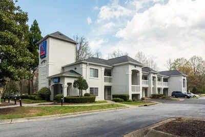 Photo 2 - Studio 6 Extended Stay - Tucker, GA - Atlanta Northlake