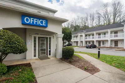 Photo 5 - Studio 6 Extended Stay - Tucker, GA - Atlanta Northlake