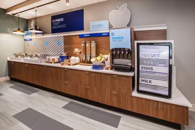 Photo 2 - Holiday Inn Express Hotel & Suites Maryville by IHG
