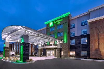 Photo 4 - Holiday Inn & Suites - Toledo Southwest - Perrysburg by IHG