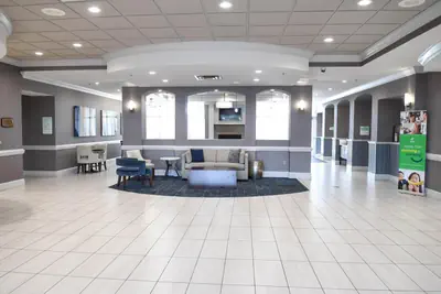Photo 2 - Holiday Inn Valdosta Conference Center by IHG