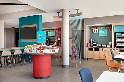 Photo 4 - avid hotel - Madison - Huntsville West by IHG