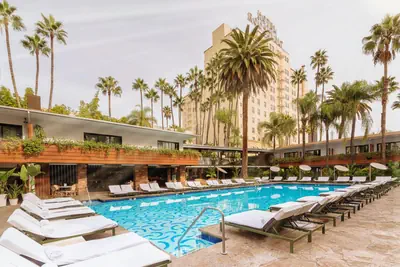 Photo 2 - The Hollywood Roosevelt