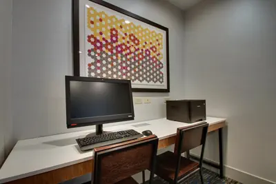 Photo 4 - Holiday Inn Express Hotel & Suites Morris by IHG