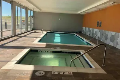 Photo 3 - La Quinta Inn & Suites Limon by Wyndham