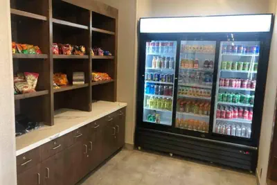 Photo 2 - La Quinta Inn & Suites Limon by Wyndham