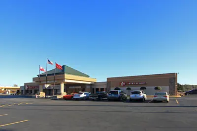 Photo 3 - Ramada by Wyndham Macon