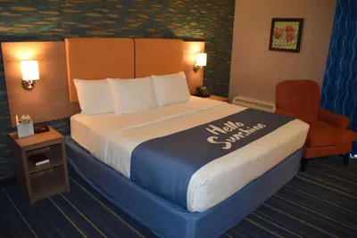 Photo 5 - Days Inn by Wyndham Wayne