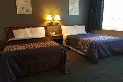 Photo 5 - Travelodge by Wyndham Lake George NY