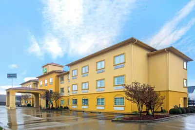 Photo 4 - La Quinta by Wyndham Fort Smith