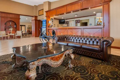 Photo 4 - Best Western Plus Bessemer