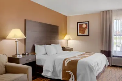Photo 2 - Quality Inn High Point - Archdale