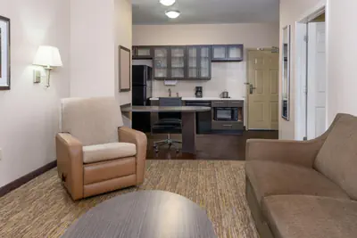 Photo 2 - Candlewood Suites Athens by IHG