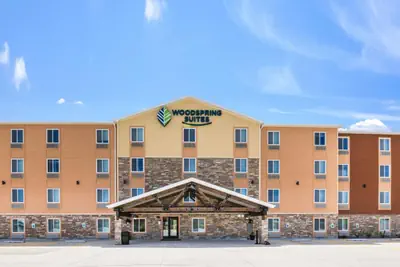 Photo 2 - WoodSpring Suites Davenport Quad Cities