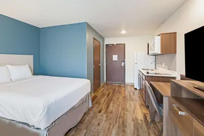 Photo 5 - WoodSpring Suites Davenport Quad Cities