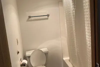 Photo 3 - Americas Best Value Inn Champaign