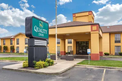 Photo 2 - Quality Inn St Robert - Ft Leonard Wood