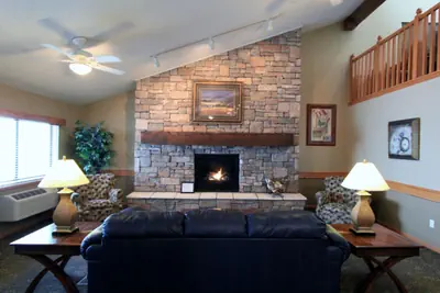 Photo 4 - AmericInn by Wyndham Cedar Rapids Airport