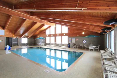 Photo 3 - AmericInn by Wyndham Cedar Rapids Airport