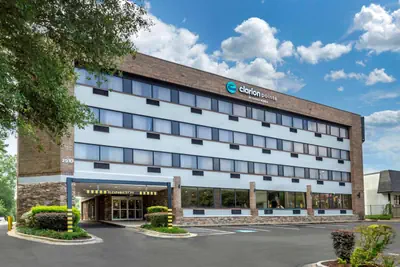 Photo 2 - Clarion Pointe Raleigh Midtown