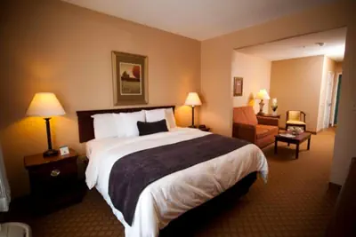 Photo 3 - Town & Country Inn and Suites