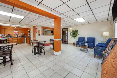 Photo 5 - Econo Lodge Hays I-70