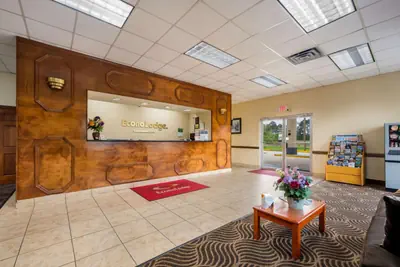 Photo 5 - Econo Lodge Cullman South
