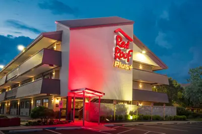 Photo 3 - Red Roof Inn PLUS+ Secaucus - Meadowlands