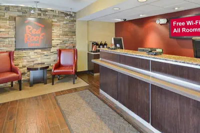 Photo 3 - Red Roof Inn Toledo University