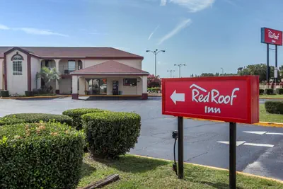 Photo 3 - Red Roof Inn Sumter