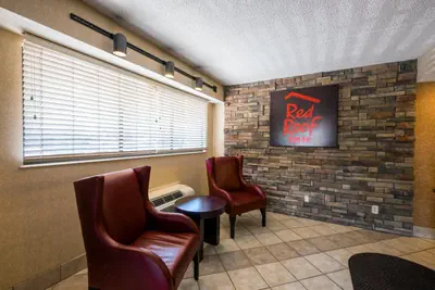 Photo 3 - Red Roof Inn Parsippany