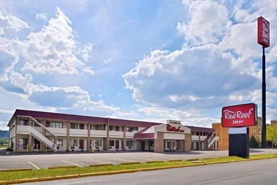 Photo 3 - Red Roof Inn Marietta