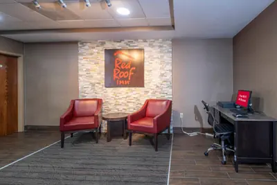 Photo 5 - Red Roof Inn Prattville