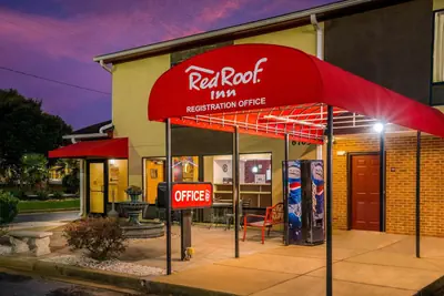 Photo 3 - Red Roof Inn Spartanburg - I-26