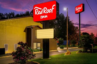 Photo 2 - Red Roof Inn Spartanburg - I-26