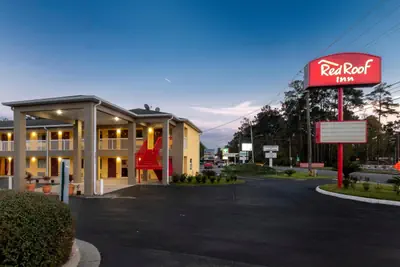 Photo 5 - Red Roof Inn Valdosta - University