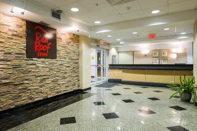 Photo 4 - Red Roof Inn & Suites Philadelphia - Bellmawr