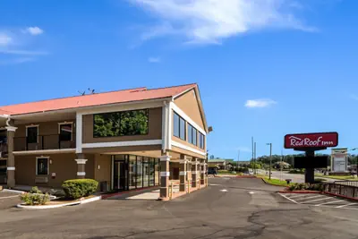 Photo 2 - Red Roof Inn Atlanta - Kennesaw State University