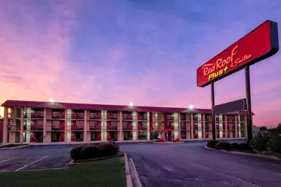 Photo 2 - Red Roof Inn PLUS+ Huntsville – Madison