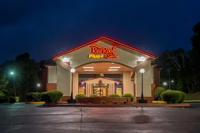 Photo 5 - Red Roof Inn PLUS+ & Suites Opelika