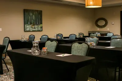 Photo 3 - Holiday Inn & Suites Denver Tech Center-Centennial by IHG