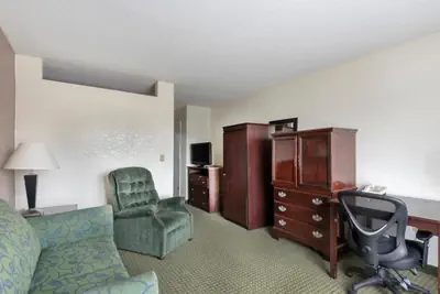 Photo 4 - Econo Lodge Kannapolis - Concord