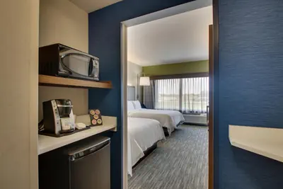 Photo 5 - Holiday Inn Express & Suites Findlay North by IHG