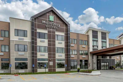 Photo 2 - MainStay Suites Waukee-West Des Moines