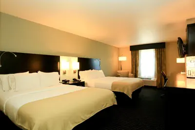 Photo 4 - Holiday Inn Express & Suites Marion Northeast by IHG