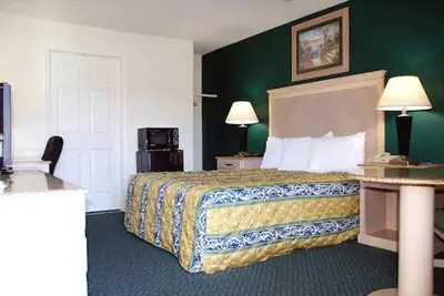 Photo 3 - Empire Inn & Suites Absecon/Atlantic City