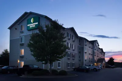 Photo 3 - WoodSpring Suites Greenville Simpsonville