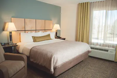 Photo 5 - Candlewood Suites Fort Collins by IHG